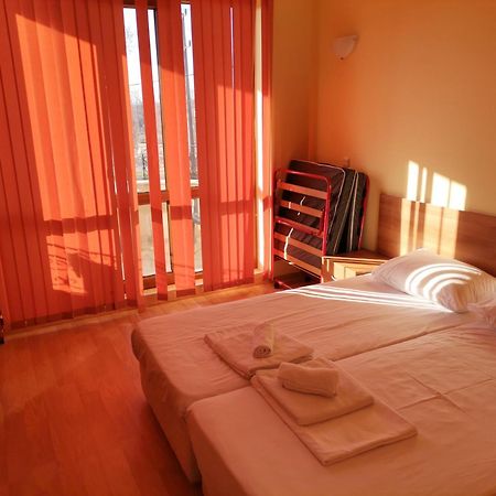 וארנה Villa B&B מראה חיצוני תמונה