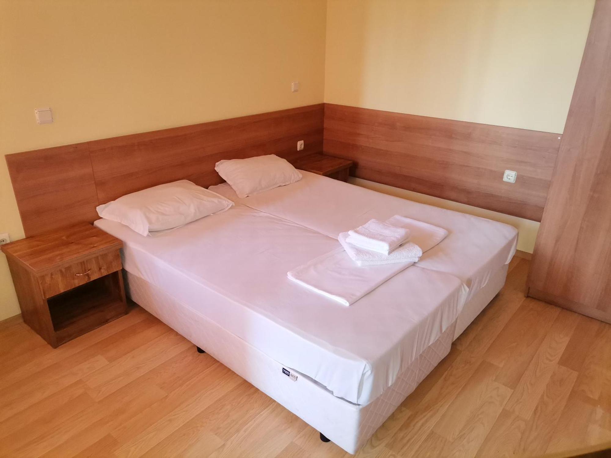 וארנה Villa B&B מראה חיצוני תמונה