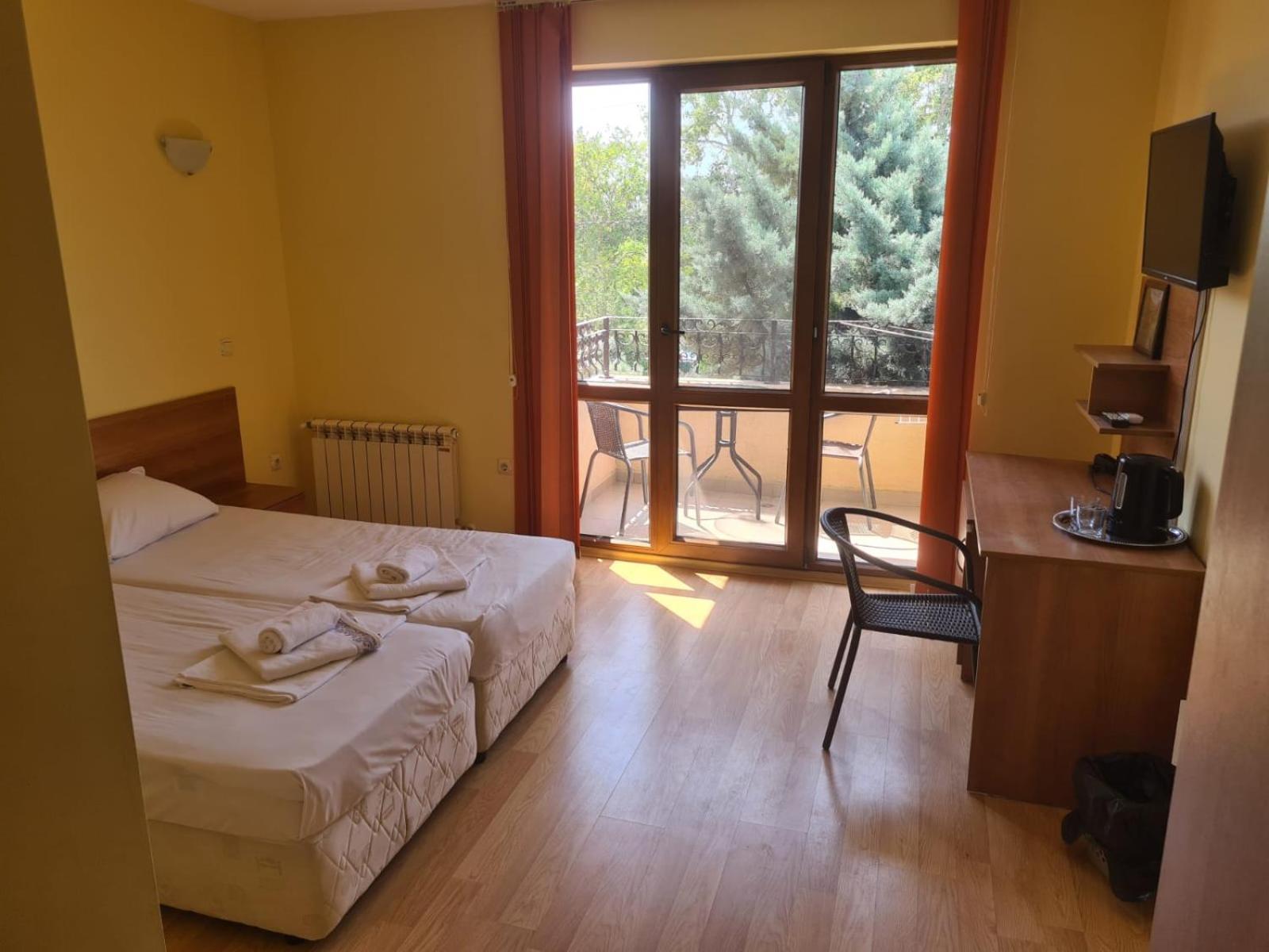 וארנה Villa B&B מראה חיצוני תמונה